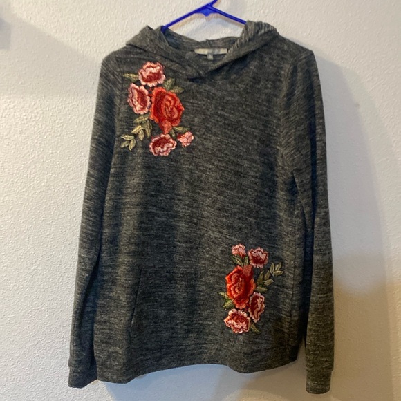 Sweet Rain Tops - Sweet Rain floral hoodie size Junior XL